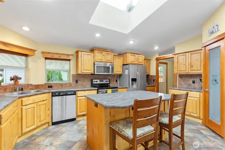 Large kitchen with large pantry & lots of storage!