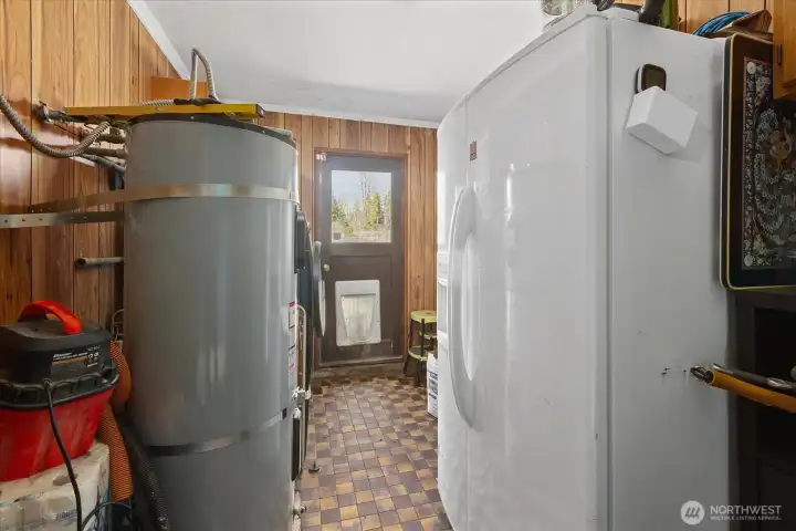 utility room/laundry room