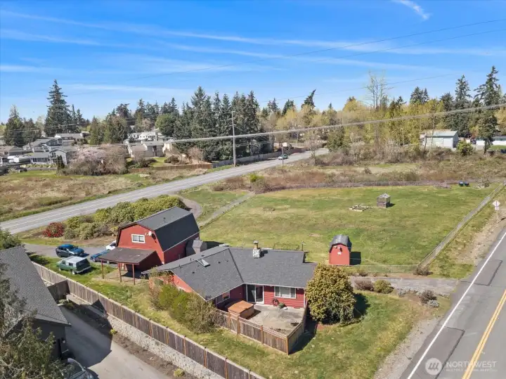Home, detached gar, detached carport and outbuildings, side yard w/hot tub, 1.06 acre land. Home, detached gar, detached carport and outbuildings, side yard w/hot tub, 1.06 acre land.