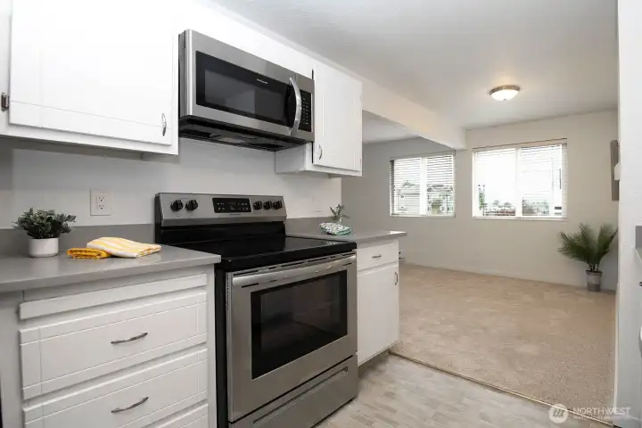 stainless appliances all stay