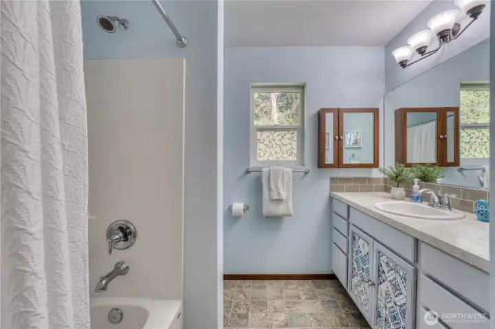 Additional bathroom is conveniently located between both the spare bedrooms.