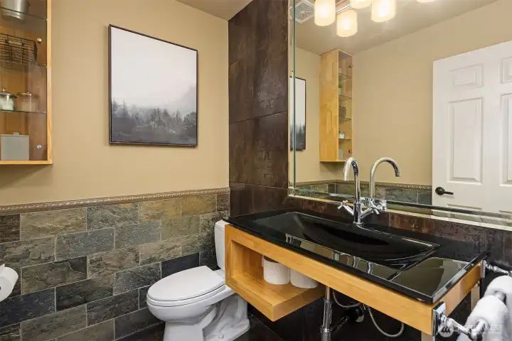 Guest half bathroom. Guest half bathroom.