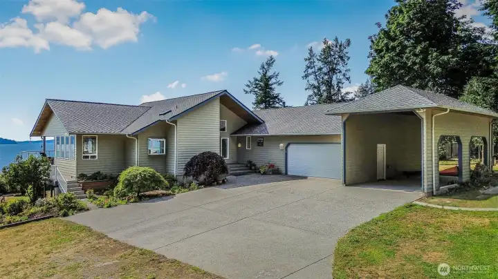 3,764sqft, 3-bedroom, 2.5-bathrooms on 1.06 acres.