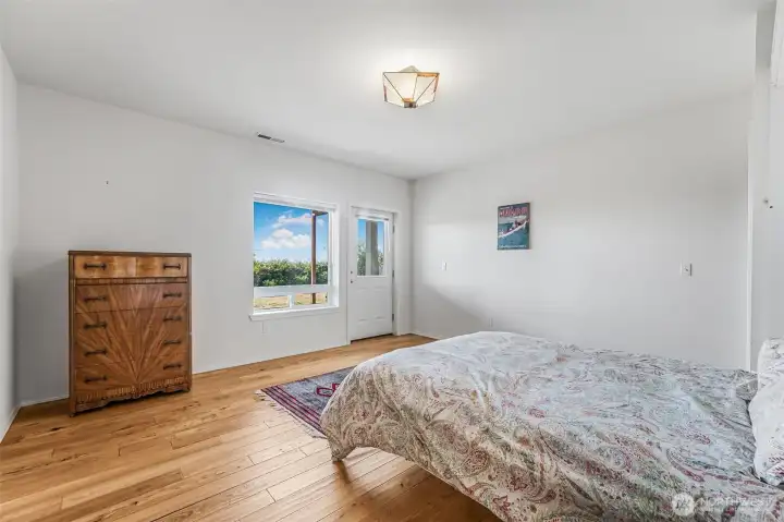 The second bedroom features a fold away bed, direct access to the bathroom and to outside (adjacent to an outdoor shower).