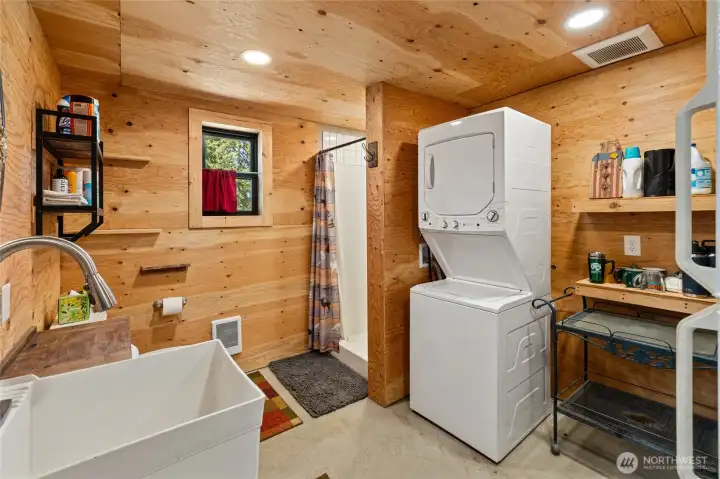 3/4 bath with laundry in the detached shop.