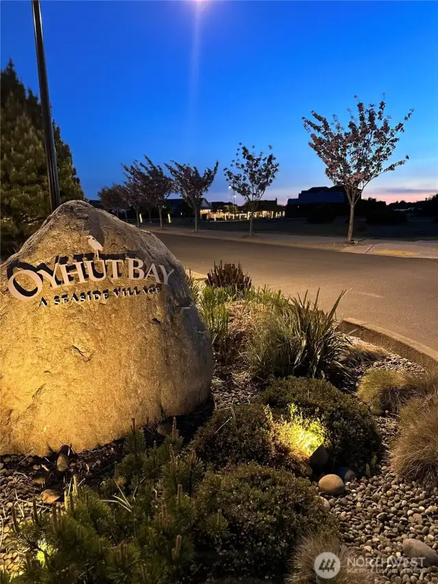 Oyhut Bay Seaside Resort is a relaxing coastal resort community.