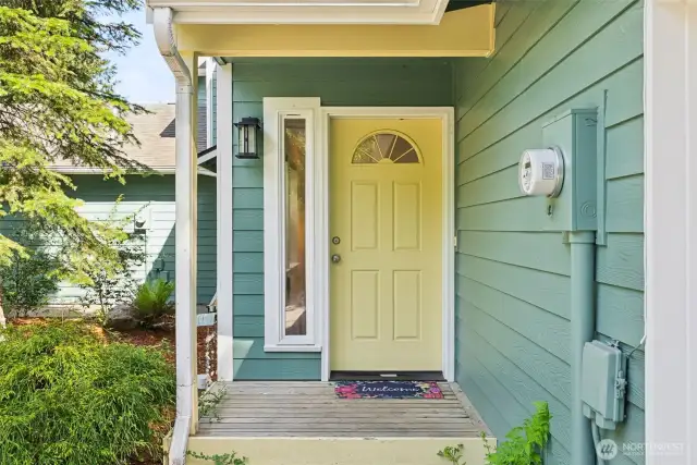 Entrance to 4646