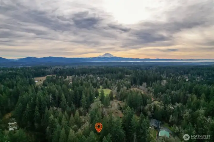 An exceptional opportunity to reimagine a property with solid infrastructure already in place. Space, privacy, and redevelopment potential make this a compelling offering.