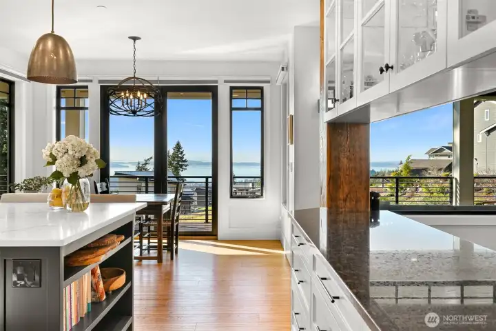 Function and versatility meet luxury in the chef inspired kitchen.