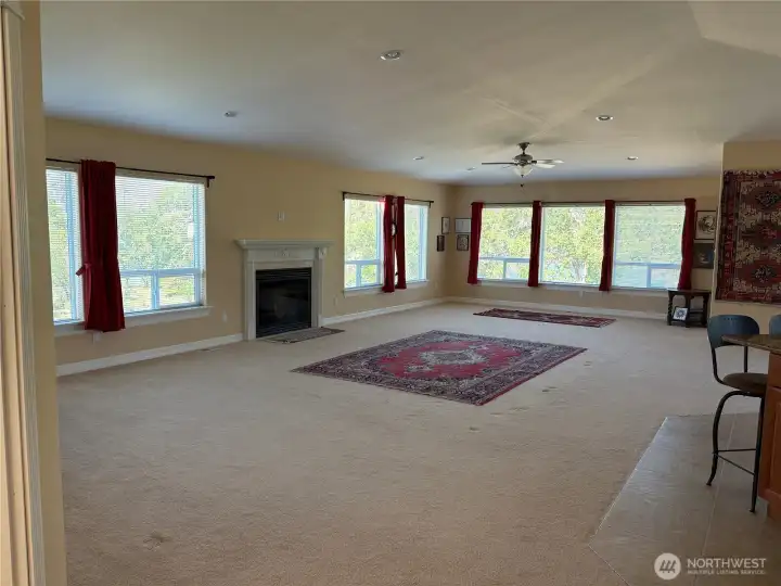 Very large living room with a sitting area