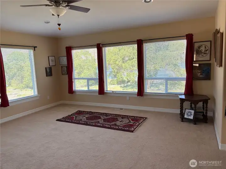 Sitting area with beautiful views