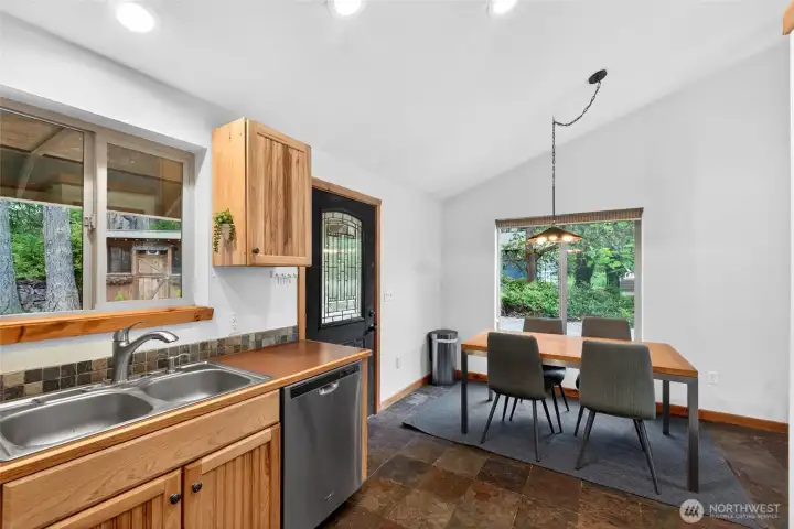 Dining adjacent to Kitchen!
