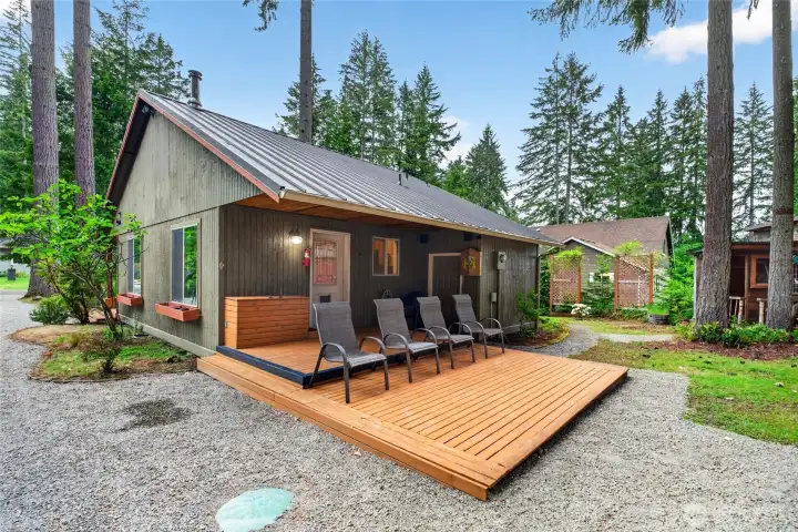 Nice Back Deck!