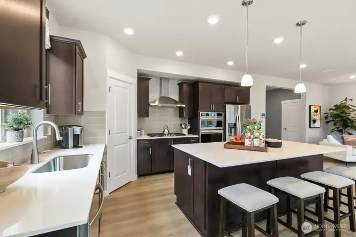 Photo rendering is representational and may be virtually staged. Actual home is under construction and finishes, elevation, and paint colors may vary. See site agent for details.