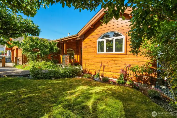 Beautiful garden oasis with fruit trees and flowers