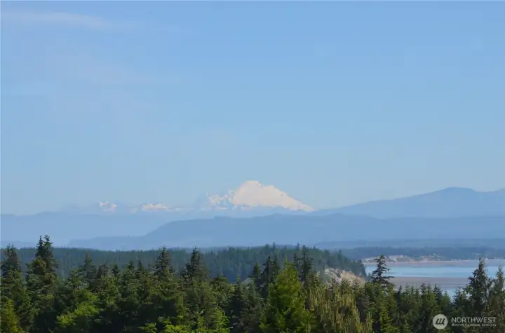What a gorgeous view!