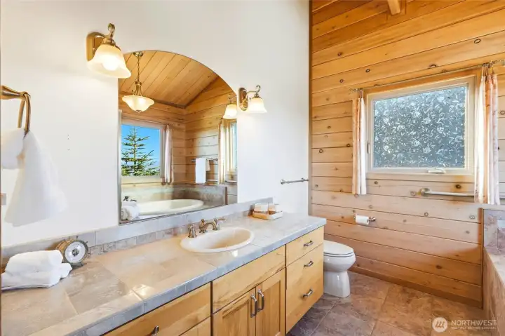 Primary bath