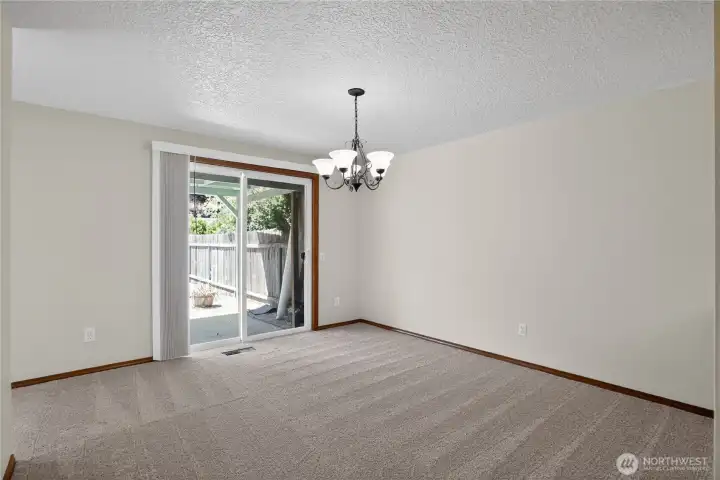 Dining Room slider to Covered Patio