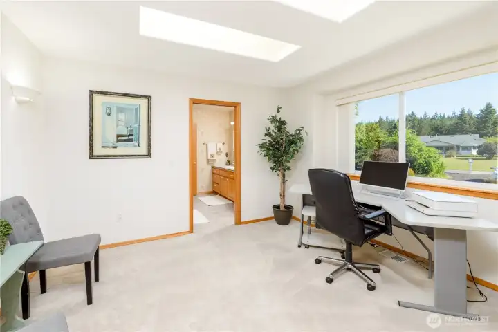 Currently used as an office, this can be used as a 3rd bedroom. Currently used as an office, this can be used as a 3rd bedroom.