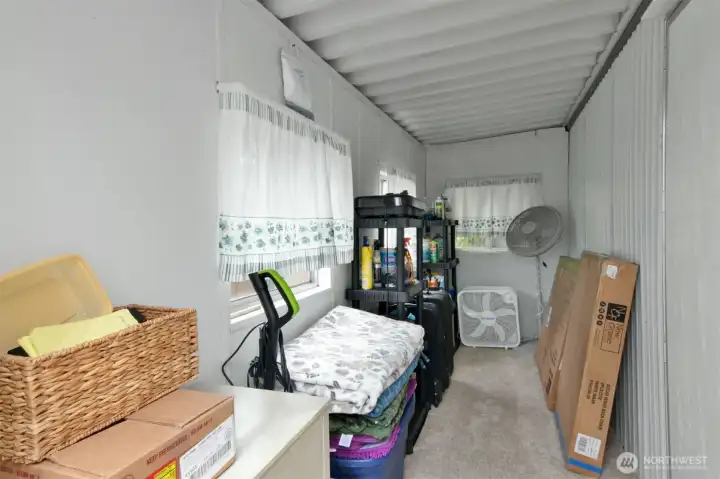 Storage unit off deck with inside access too. Storage unit off deck with inside access too.