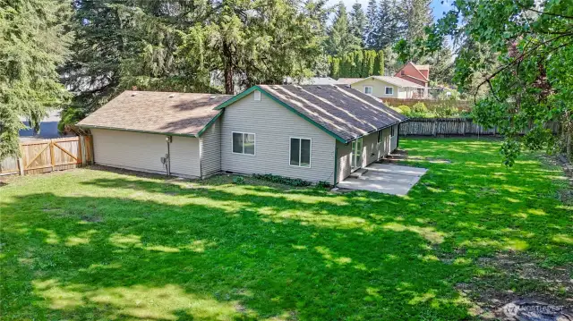 Sitting on over a quarter of an acre, fully fenced with a side gate to bring in your boat or RV.