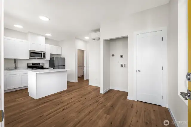 1x1 Open Kitchen Living Room Space