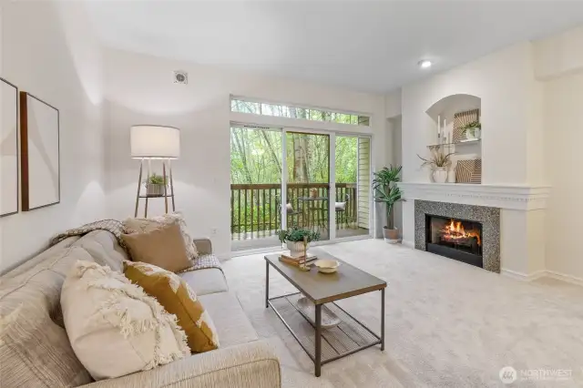 Light & Spacious with Nothing but Nature outside your back door