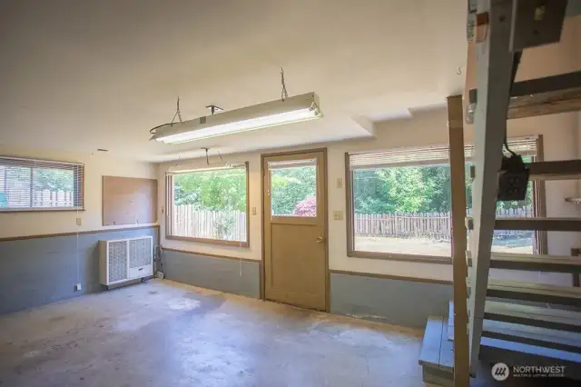 Daylight basement