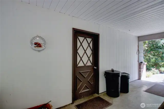 Door from house into breezeway