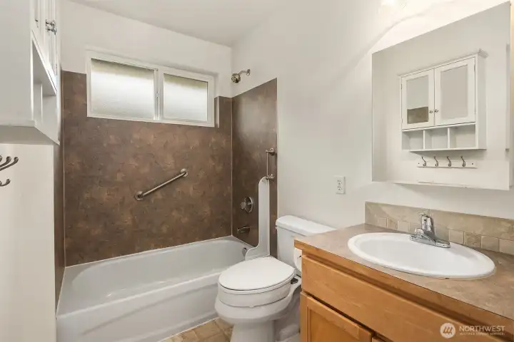 Main Bath
