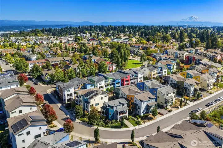The community park can be seen in the center of the photo. SeaTac airport is a quick 20-minute hop.