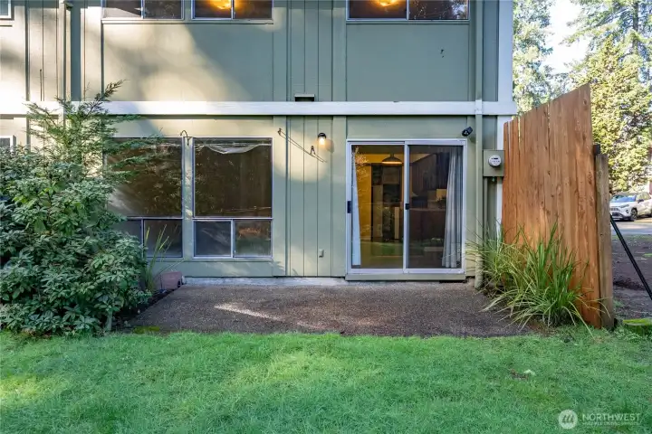 Enjoy wildlife from you dining nook.