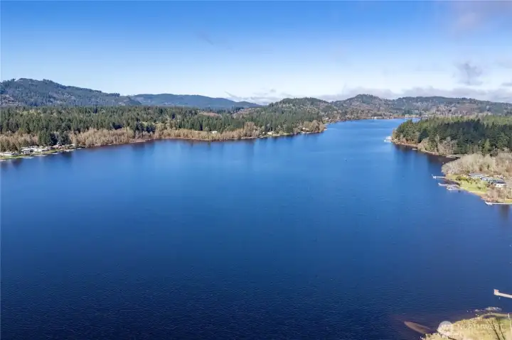 At 573 acres Black Lake is one of the larger lakes in Thurston with a depth of 19ft and 6 miles of shoreline.Rainbow trout is stocked in fall and spring.