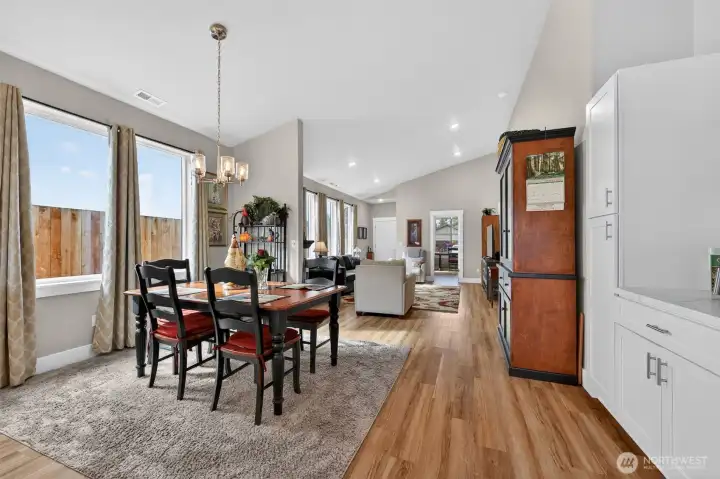 Large picture windows offeres an abundance of natual lighting.