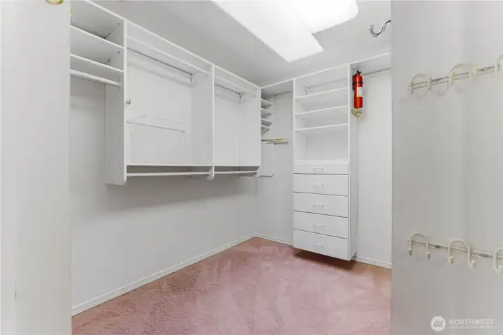 Lots of storage in Primary closet