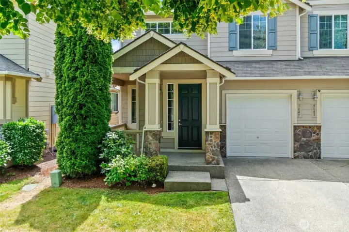 Affordable Town-home with spacious open and airy floor plan, 3 bdrms and 2.5 baths and tandem 2 car garage. Affordable Town-home with spacious open and airy floor plan, 3 bdrms and 2.5 baths and tandem 2 car garage.