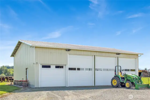 Imagine the possibilities with the 4-bay shop