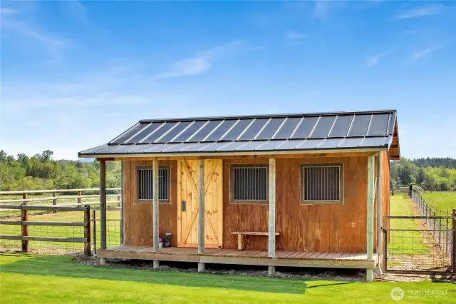 Bonus outbuilding could be so many things...playhouse, studio, or pen for animals
