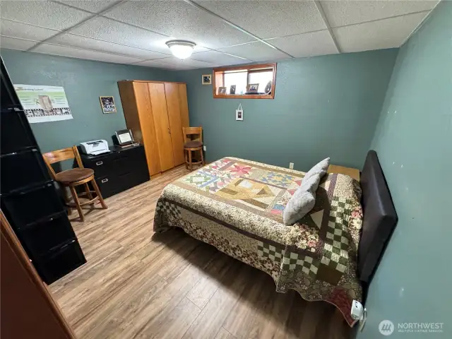 Office/Bonus Room