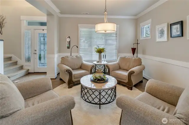 Large area rugs provide the warmth to go with the efficiency and timeless feel of hard surface flooring.