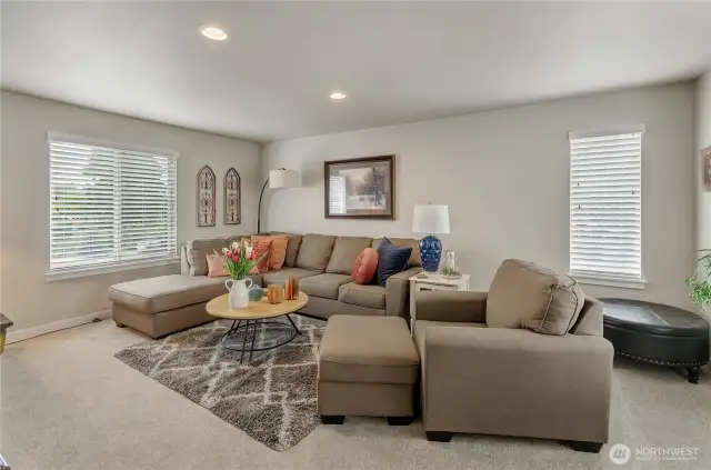 Large Bonus/flex space can be 5th bedroom or let your imagination create the space of your dreams!