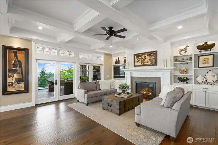 Living Room with gas fireplace & built-ins