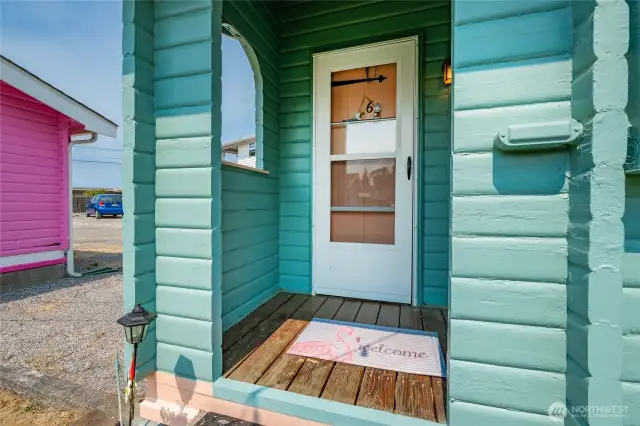 Pan Abode style. covered front entry. These cottages are on cement foundations with crawl space.