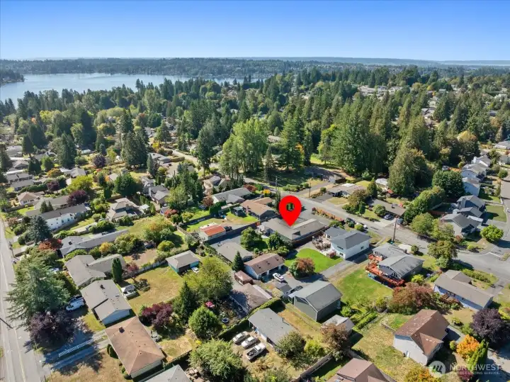 Located in the heart of Lake Stevens near the lake, boat launch, North Cove Park, coffee shops and dining, and Lake Stevens High School.