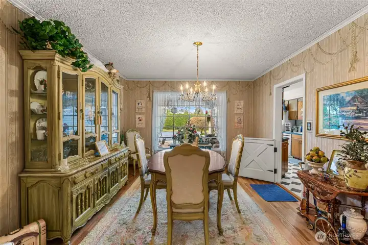 Formal Dinning room