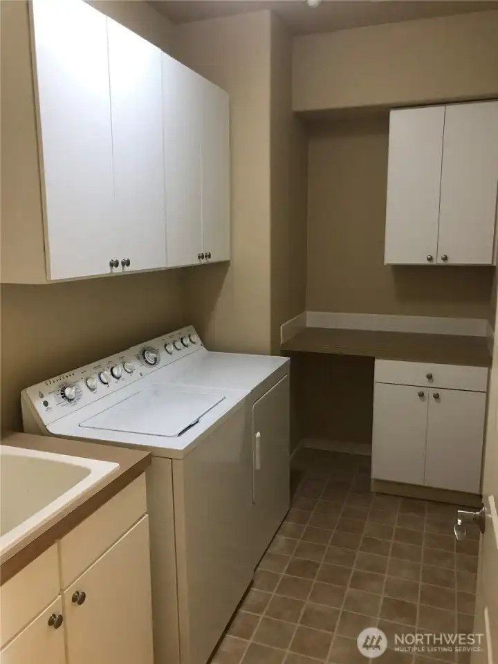 Landry Room with Sink