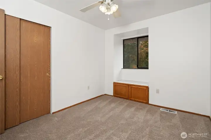 Second bedroom