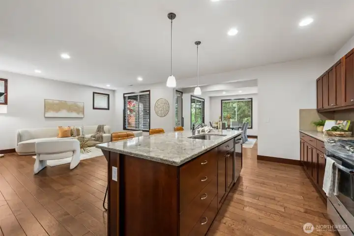 Long kitchen Island for entertaining and cooking. Spread out!