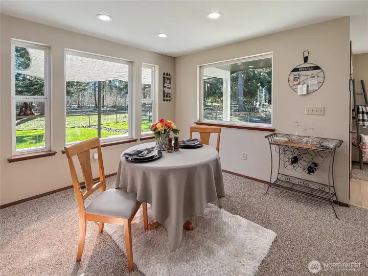 Dining area that will fit a full size table.