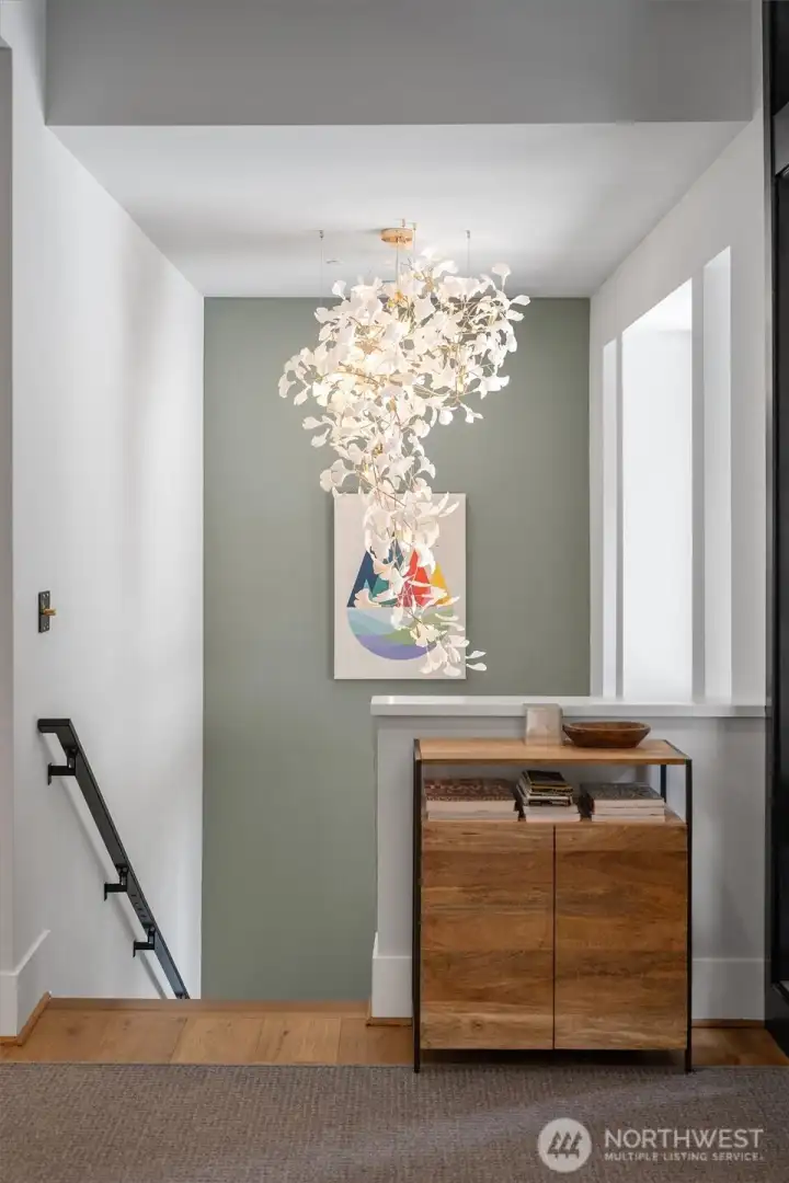 Light fitting Pamela Tall Chandelier – Articture